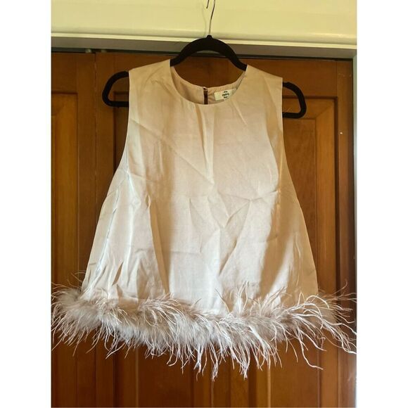 NWT Anthropologie Entro Satin Feathered Champagne Tank Size L - Picture 4 of 6